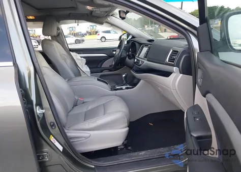 2016 Toyota Highlander Xle V6 z USA, uszkodzony, nr VIN 5TDKKRFH9GS149583